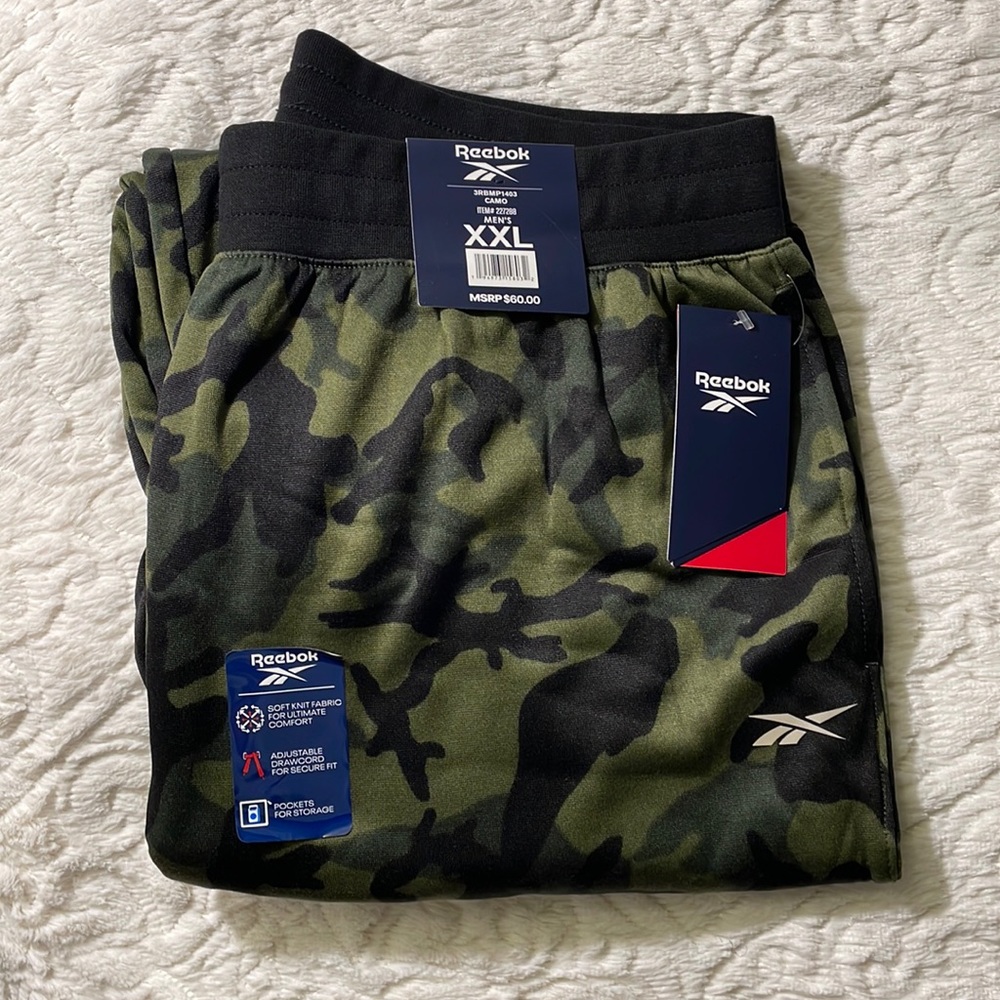 🆕 Rebook joggers size XL AND XXL